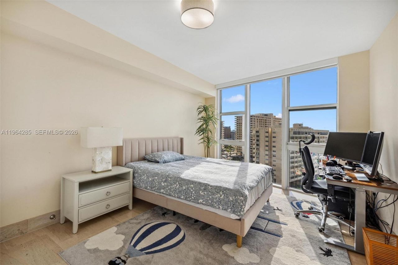 1800 S Ocean Dr, Unit 1010, Hallandale Beach, FL 33009 Photo