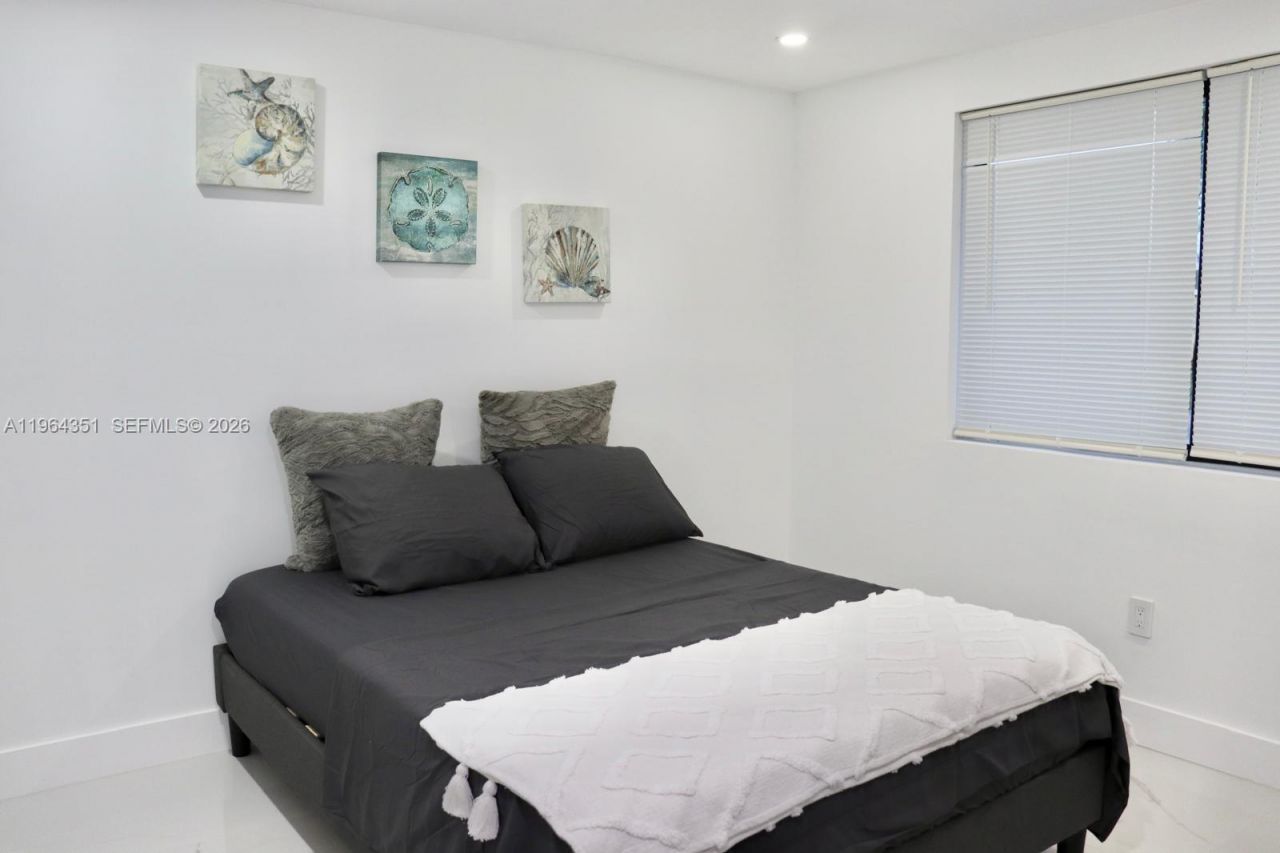 15100 Polk St, Miami, FL 33176 Photo