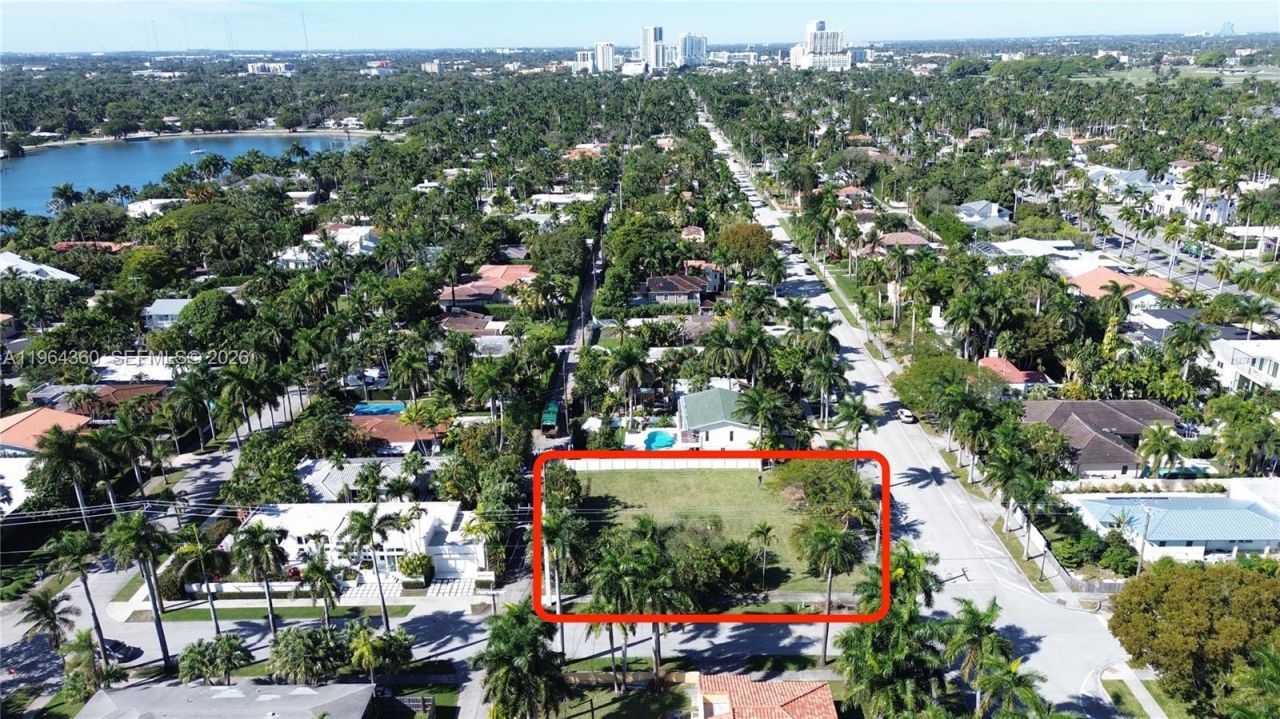 1000 Harrison St , Hollywood, FL 33019 Photo