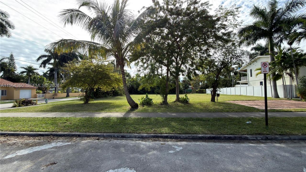 1000 Harrison St , Hollywood, FL 33019 Photo