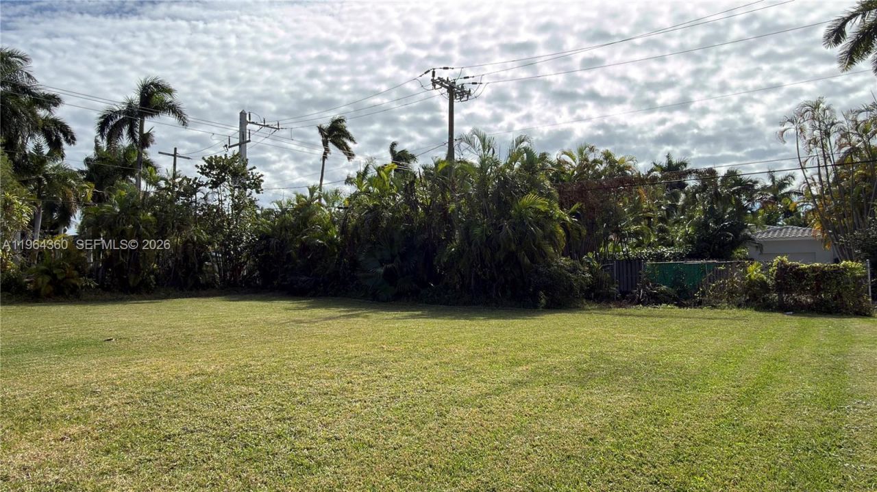 1000 Harrison St , Hollywood, FL 33019 Photo