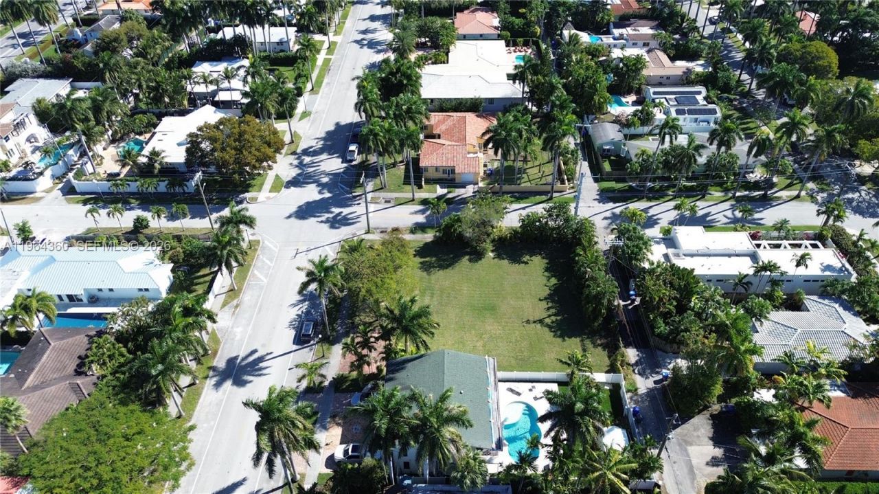 1000 Harrison St , Hollywood, FL 33019 Photo