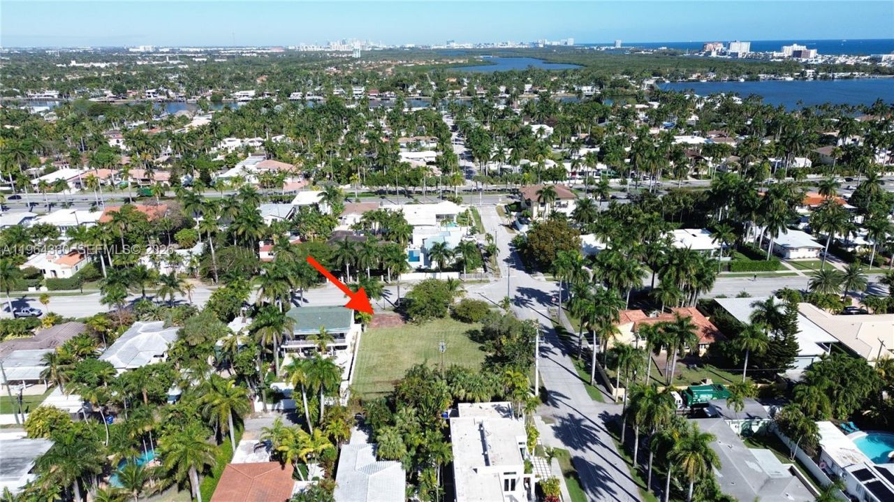 1000 Harrison St , Hollywood, FL 33019 Photo