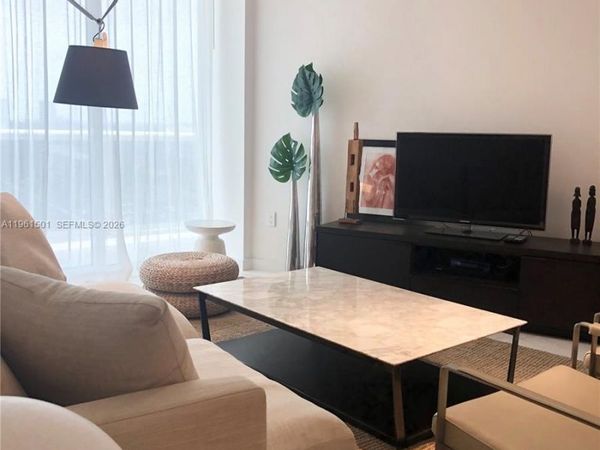 15811 Collins Ave , Unit 805, Sunny Isles Beach, FL 33160