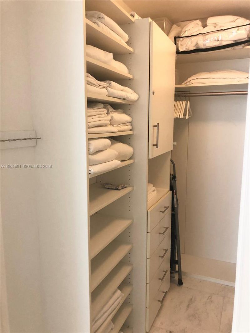 15811 Collins Ave , Unit 805, Sunny Isles Beach, FL 33160 Photo