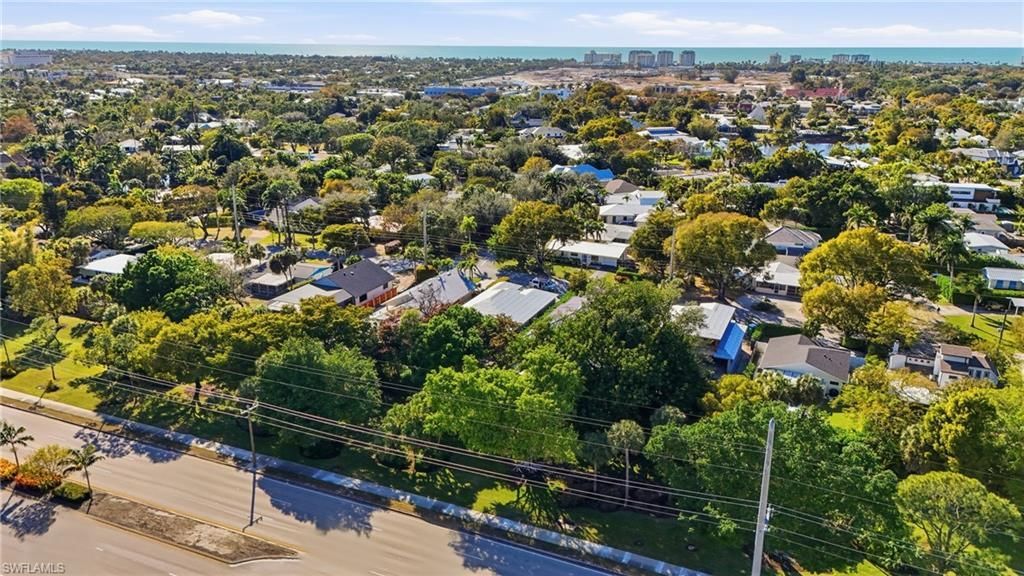 1050 13th St N, Naples, FL 34102 Photo