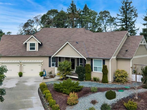 2619 Warmland Pl, Shawnigan Lake, BC V8H 2H7