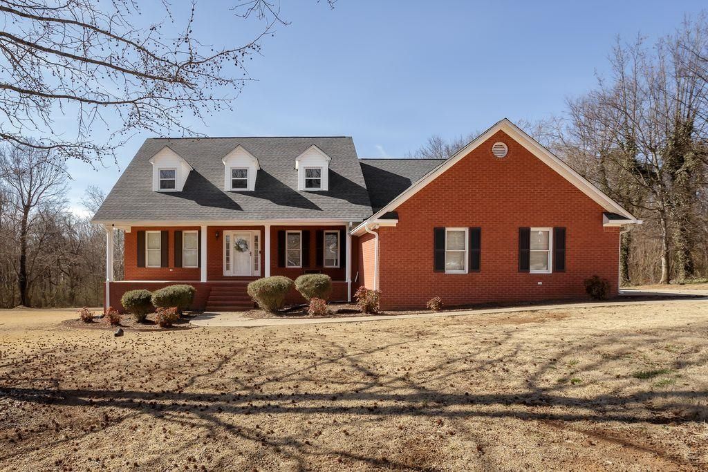 321 Briarleigh Rd, Russellville, AL 00000 Main Photo