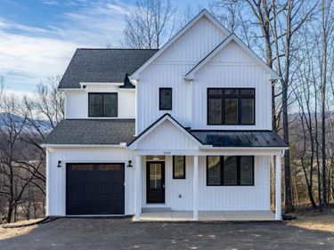 1115 Thornblade Way, Blue Ridge, VA 24064