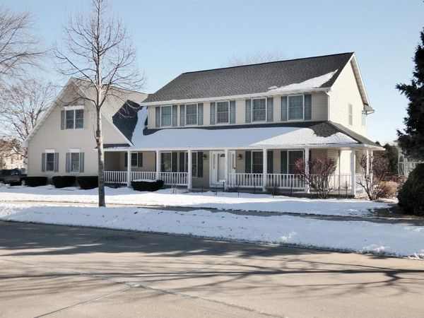 125 WAYFARER LANE, Appleton, WI 54913