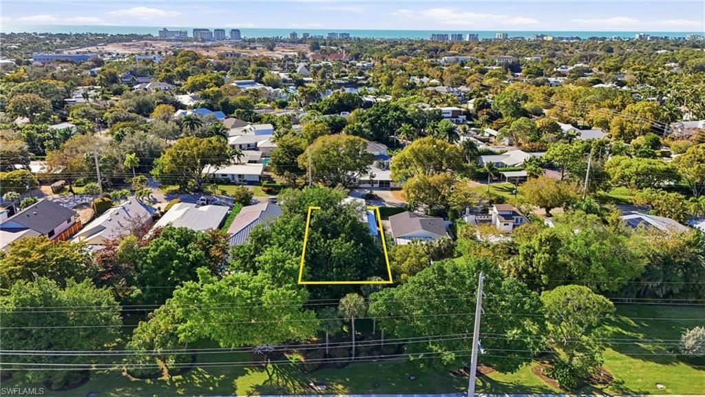 1070 13th St N, Naples, FL 34102 Photo