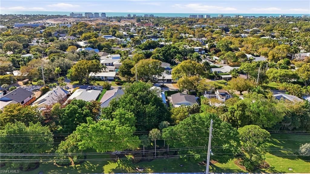 1070 13th St N, Naples, FL 34102 Photo