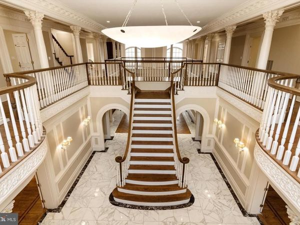 8537 OLD DOMINION DRIVE, MCLEAN, VA 22102