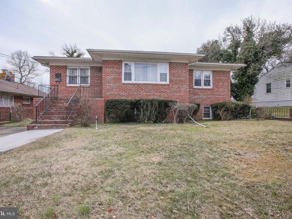 6515 ADAK STREET, CAPITOL HEIGHTS, MD 20743