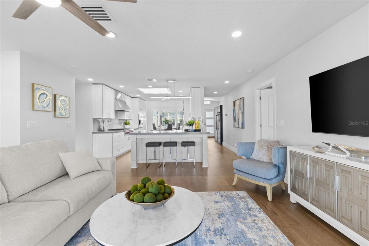 850 Bay Point Drive, Madeira Beach, FL 33708 Photo