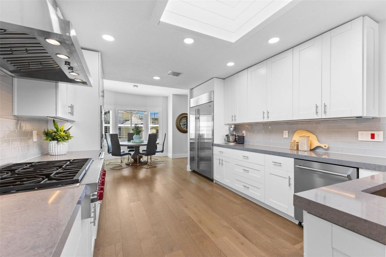 850 Bay Point Drive, Madeira Beach, FL 33708 Photo