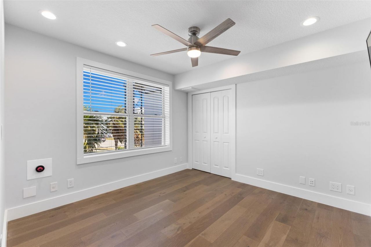 850 Bay Point Drive, Madeira Beach, FL 33708 Photo