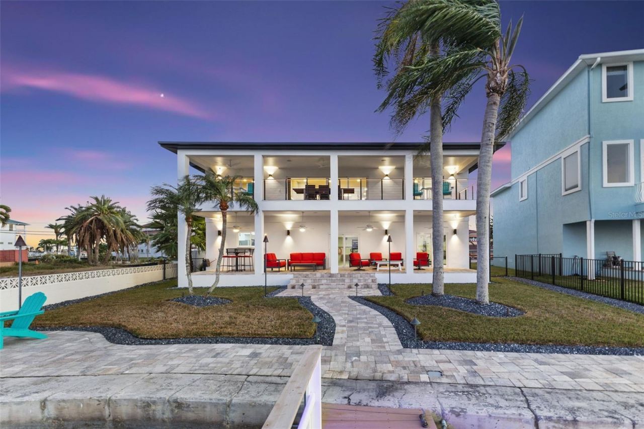 850 Bay Point Drive, Madeira Beach, FL 33708 Photo