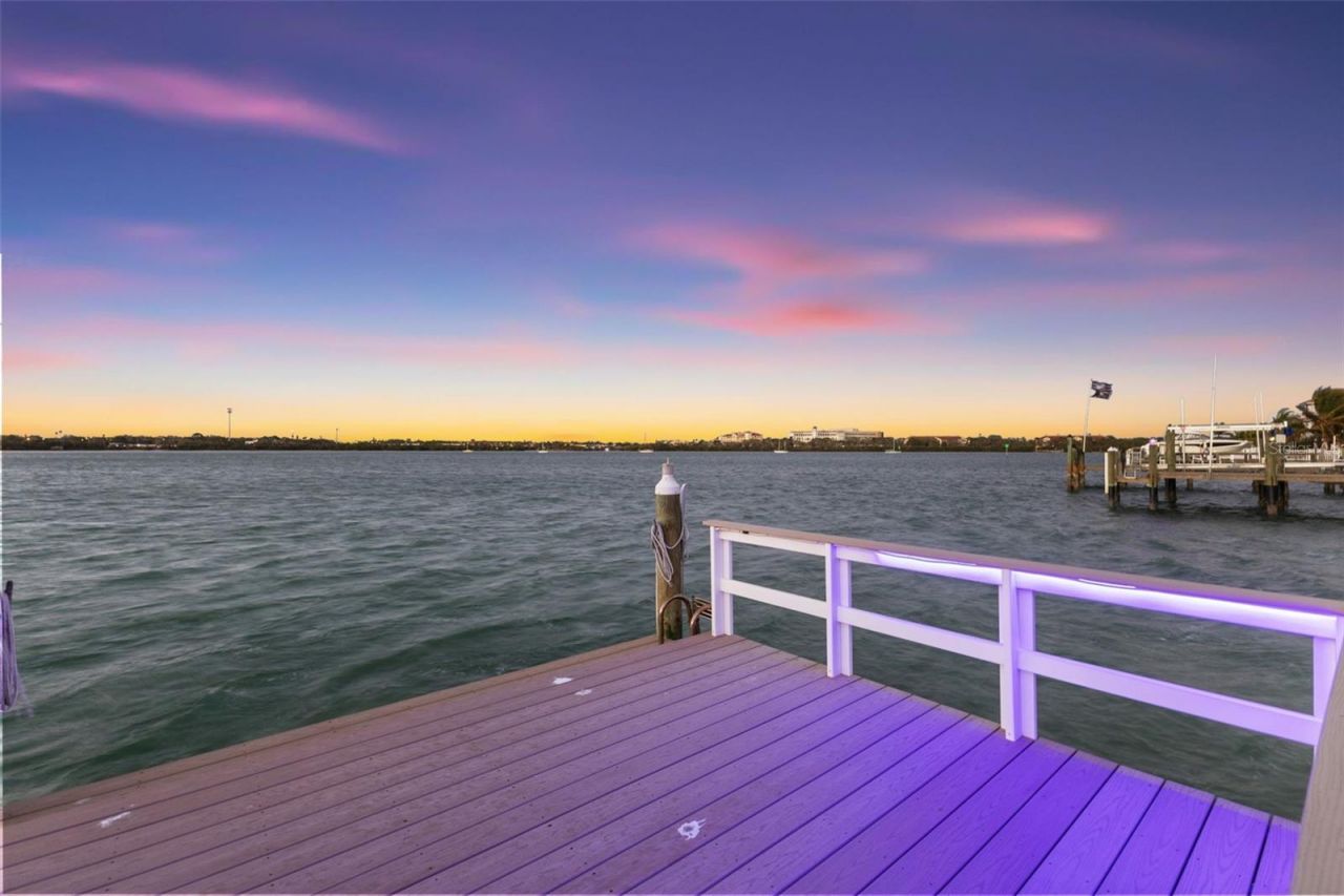 850 Bay Point Drive, Madeira Beach, FL 33708 Photo