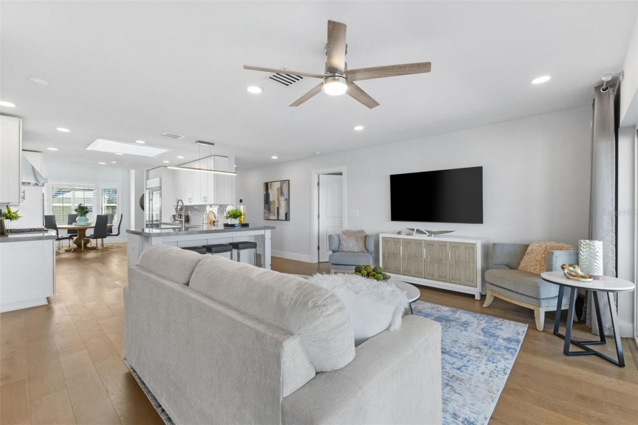 850 Bay Point Drive, Madeira Beach, FL 33708 Photo