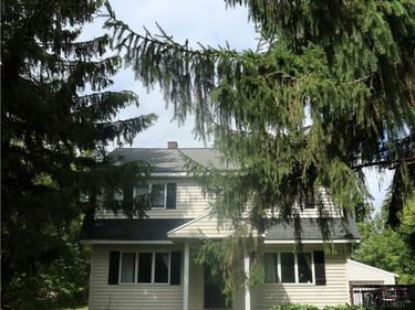 5128 Armor Duells Road, Orchard Park, NY 14127