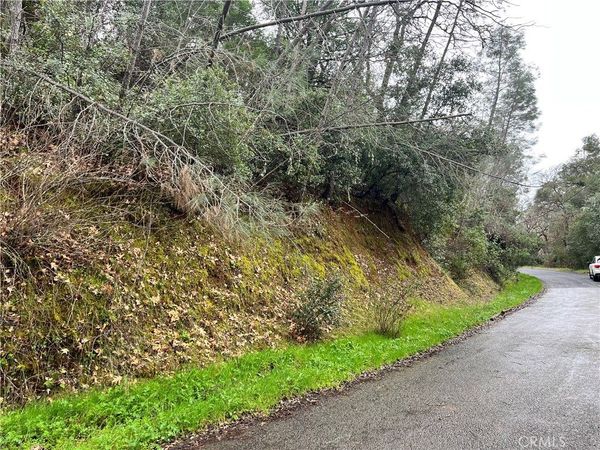 7022 Black Oak Street, Nice, CA 95464