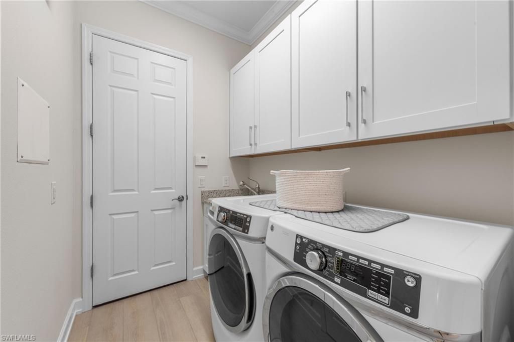 9096 Isla Bella Cir, Bonita Springs, FL 34135 Photo