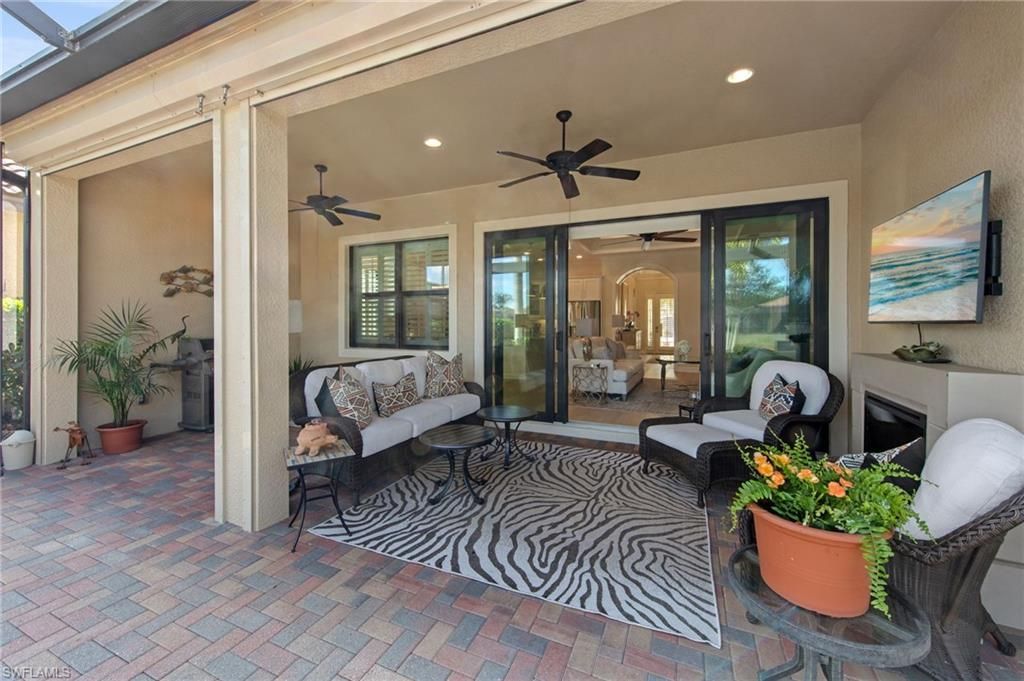 9096 Isla Bella Cir, Bonita Springs, FL 34135 Photo