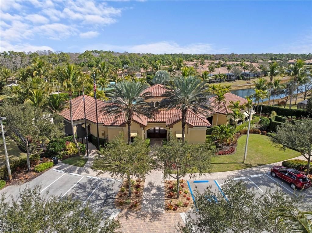 9096 Isla Bella Cir, Bonita Springs, FL 34135 Photo