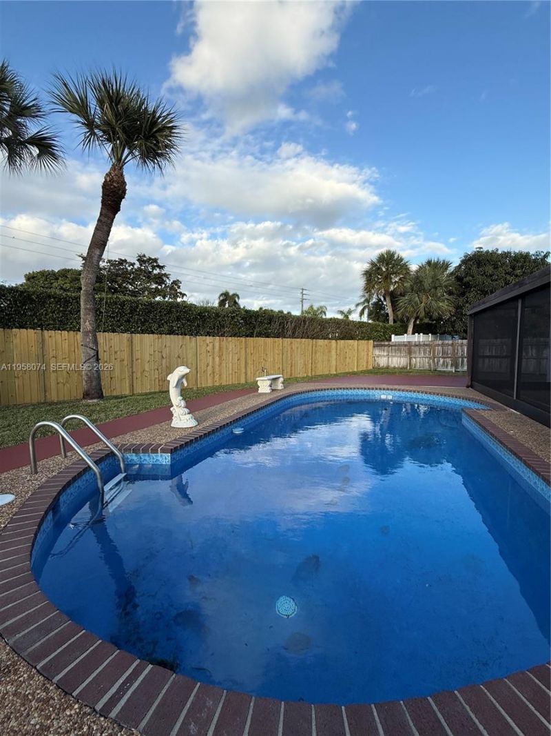 19253 Carolina Cir, Boca Raton, FL 33434 Photo