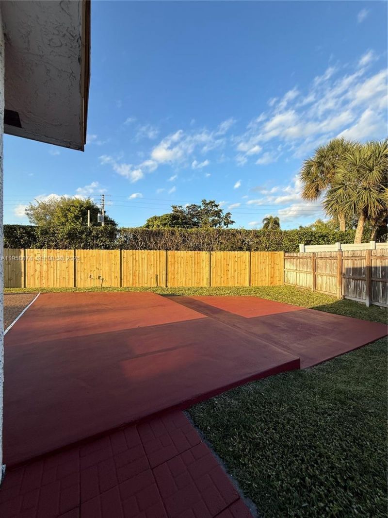 19253 Carolina Cir, Boca Raton, FL 33434 Photo