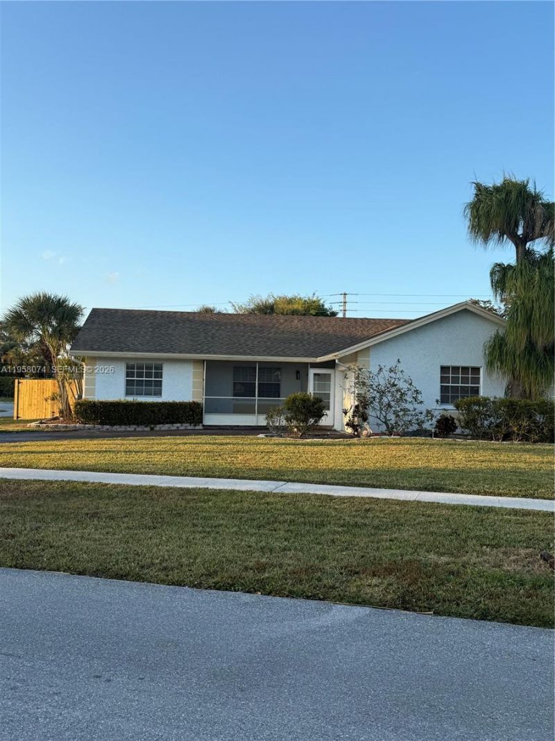 19253 Carolina Cir, Boca Raton, FL 33434 Photo