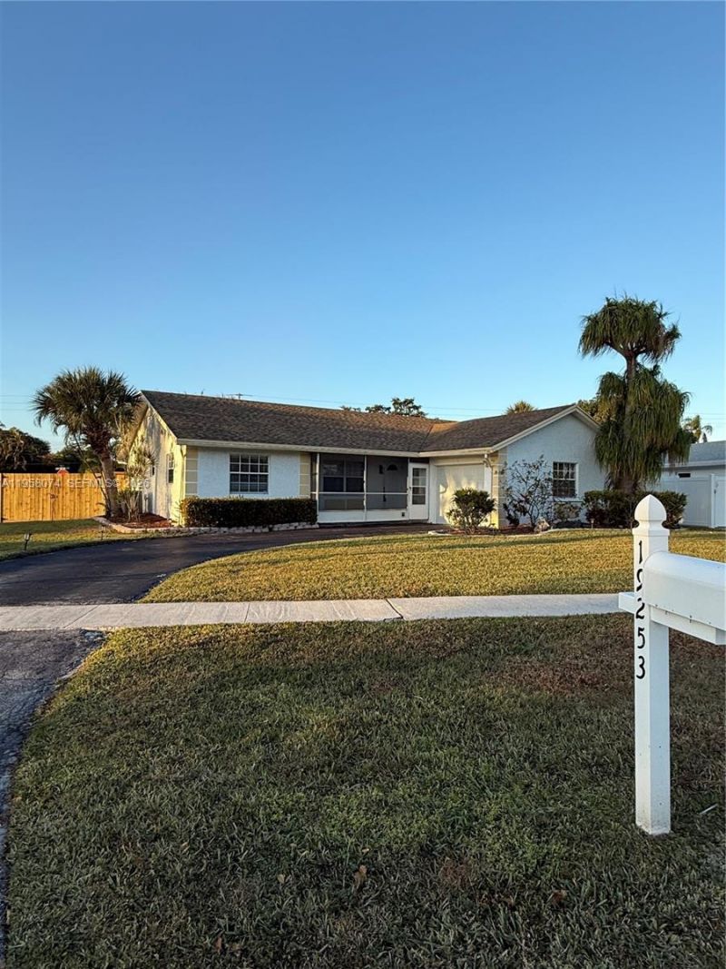 19253 Carolina Cir, Boca Raton, FL 33434 Photo