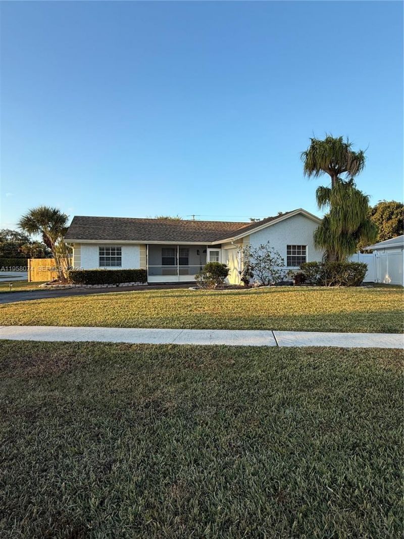 19253 Carolina Cir, Boca Raton, FL 33434 Photo