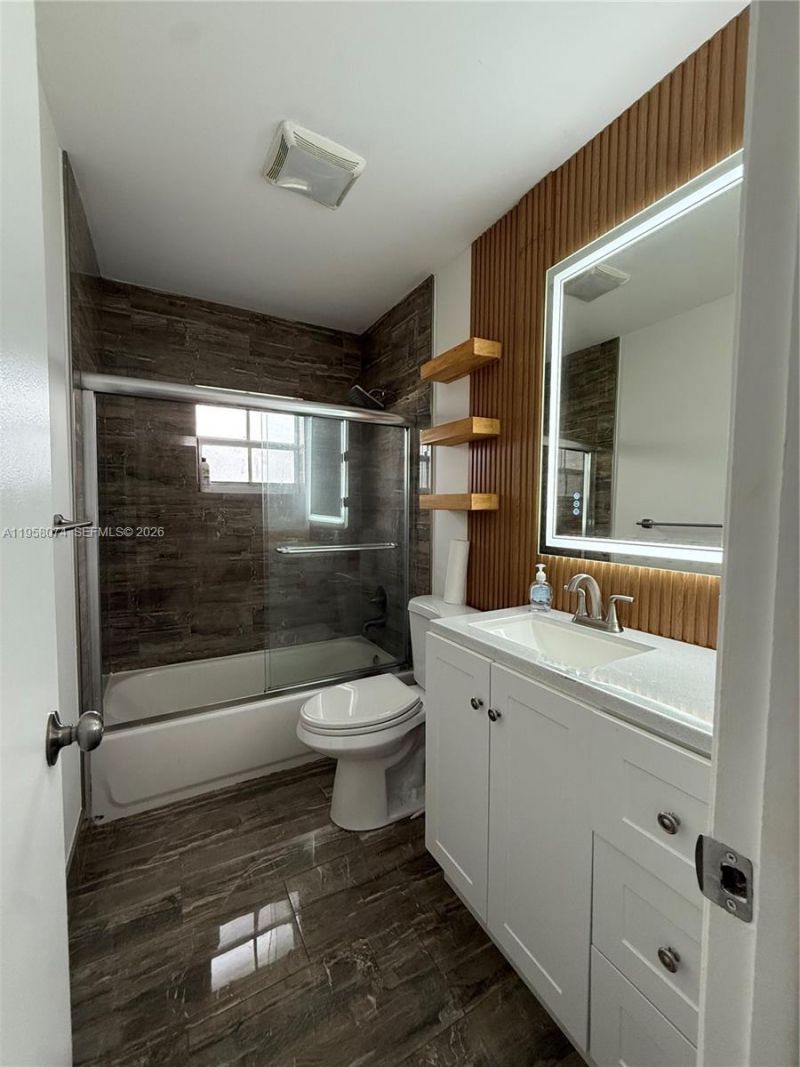 19253 Carolina Cir, Boca Raton, FL 33434 Photo