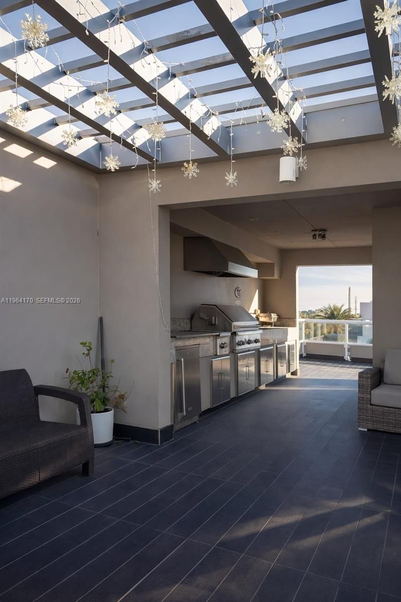 10464 NW 66th St , Doral, FL 33178 Photo