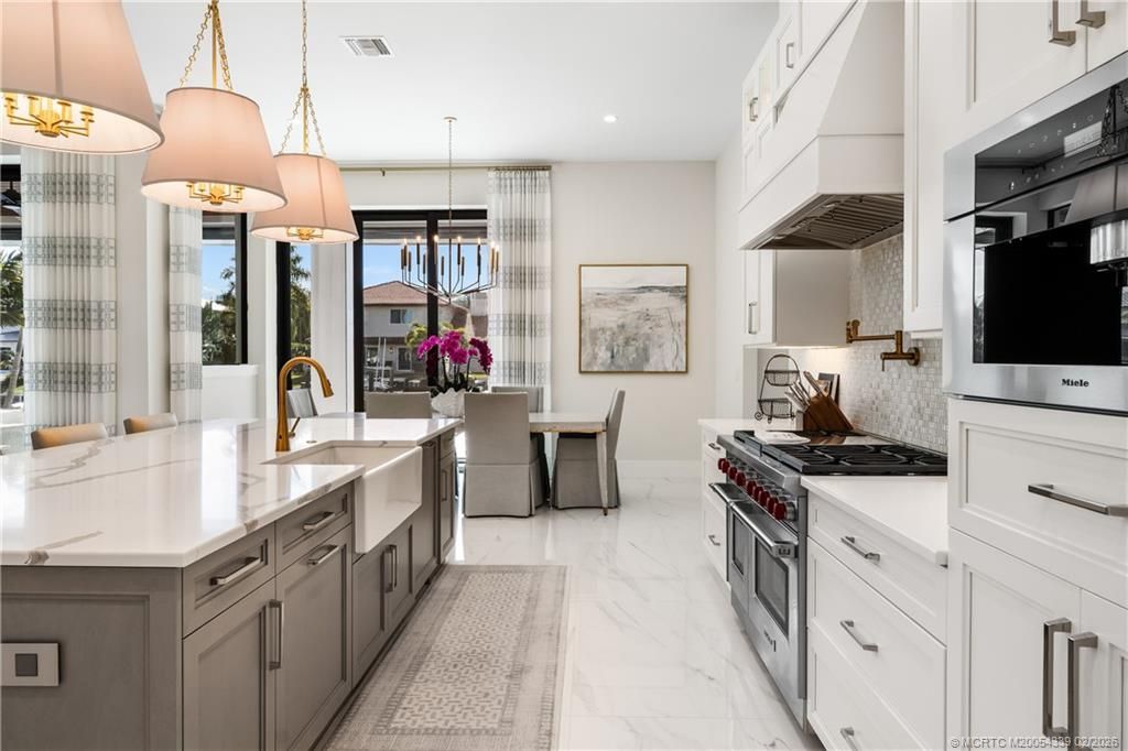 9058 SE Star Island Way, Hobe Sound, FL 33455 Photo