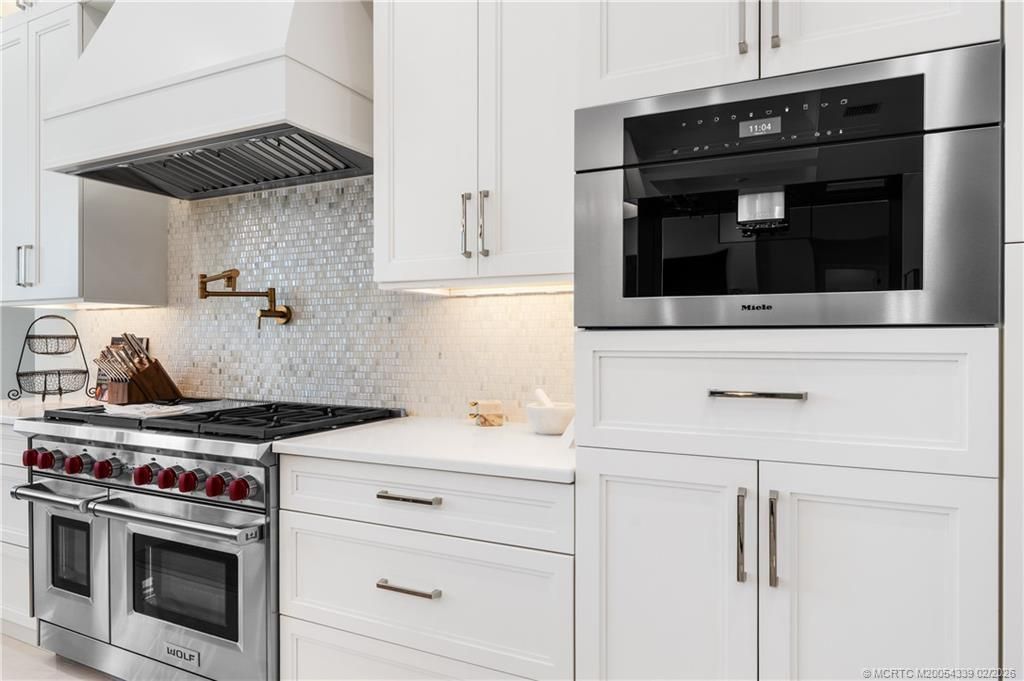 9058 SE Star Island Way, Hobe Sound, FL 33455 Photo