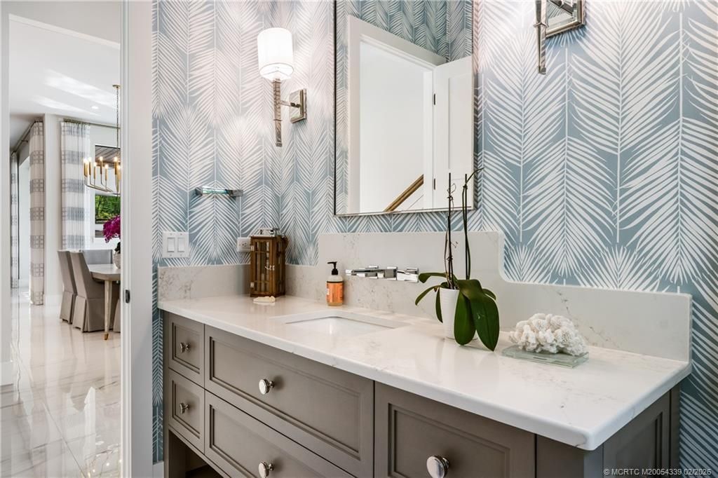 9058 SE Star Island Way, Hobe Sound, FL 33455 Photo