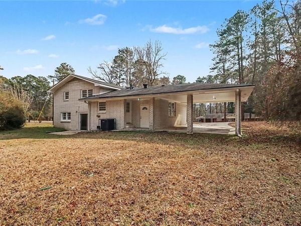 1489 Pine Drive, Atlanta, GA 30349