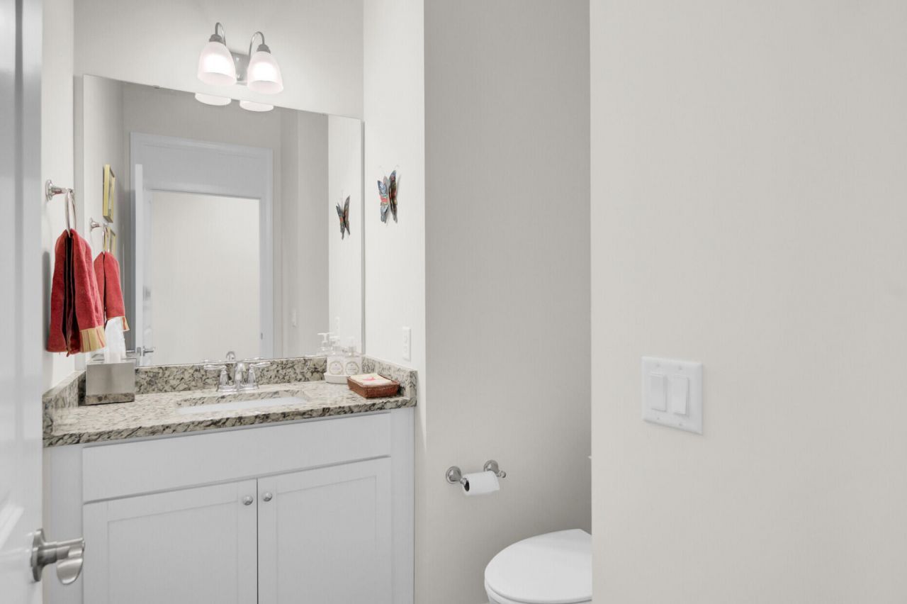 2011 Barn Swallow Road Photo 27