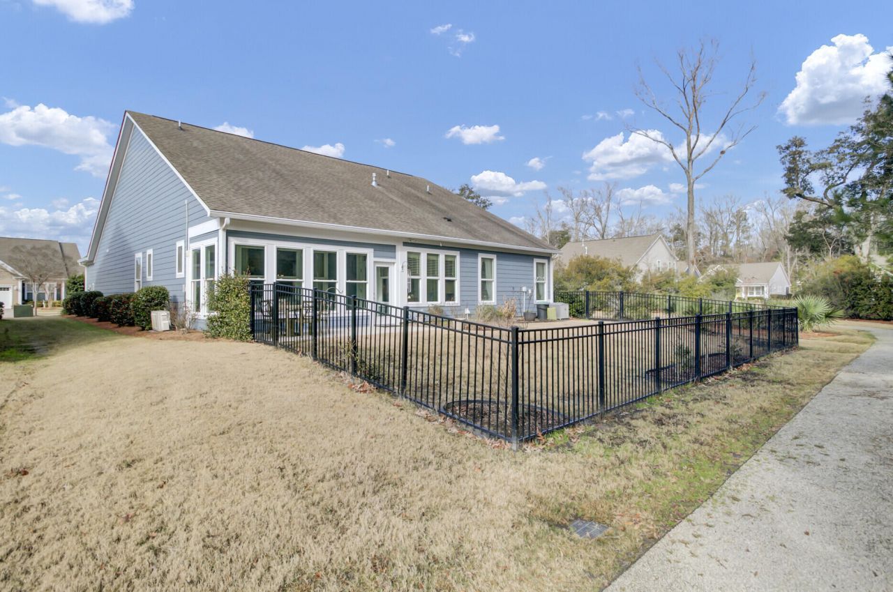 2011 Barn Swallow Road Photo 53