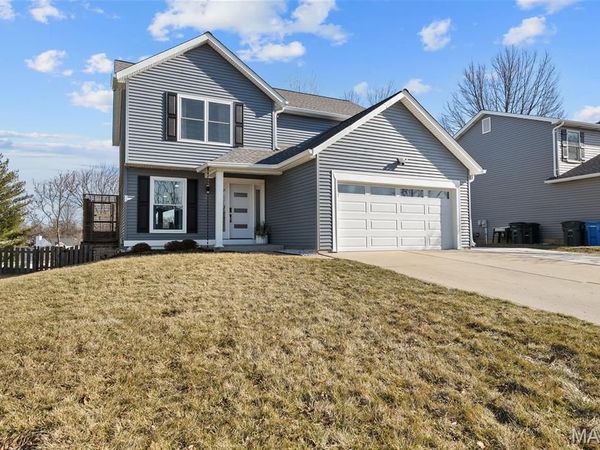 809 Crescent Ridge Drive, Valley Park, MO 63088