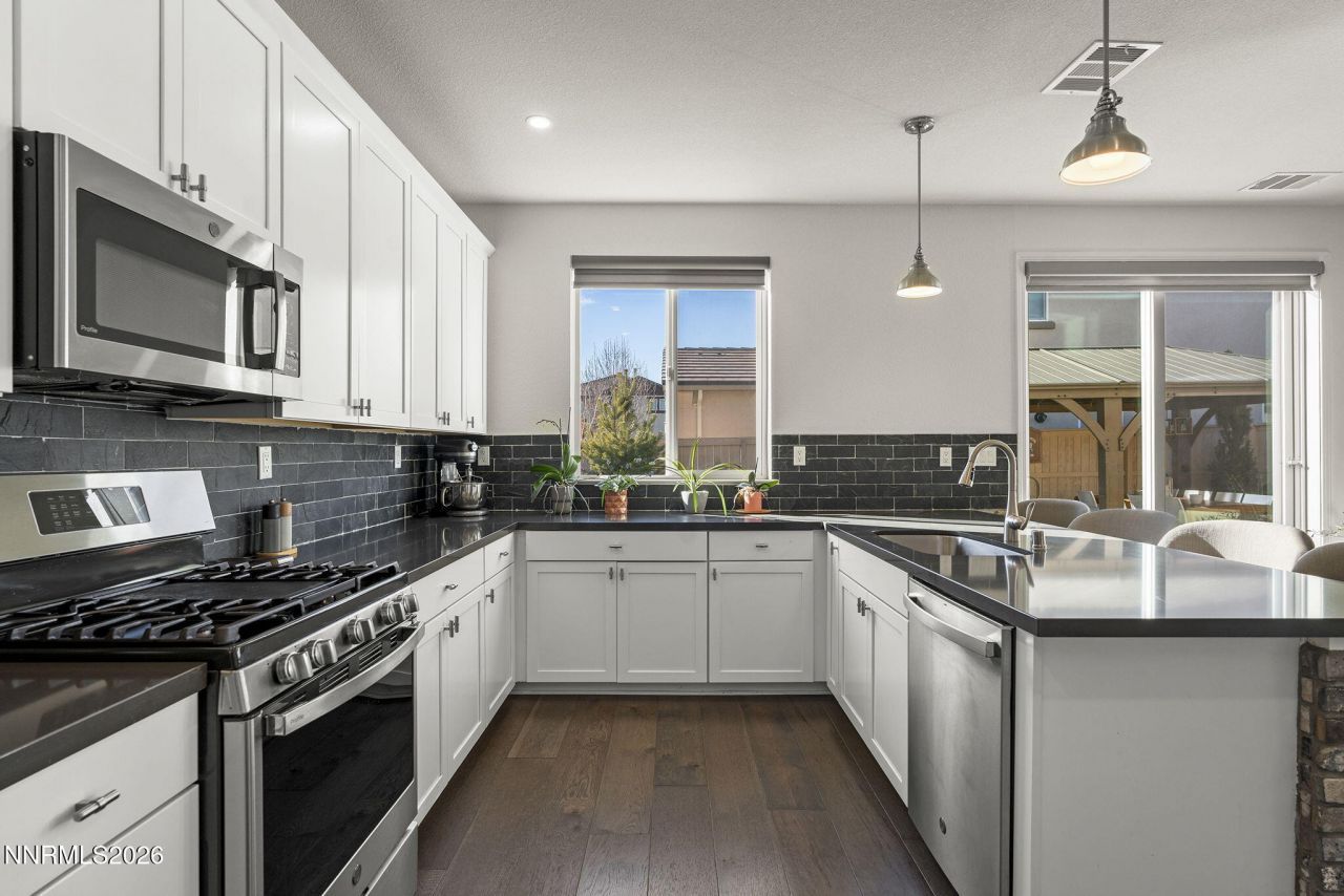 9769 Belville Drive, Reno, NV 89521 Photo