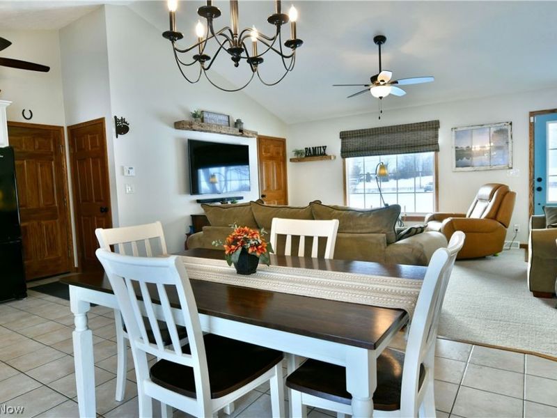 6120 Ridge Road, Cortland, OH 44410 Photo 16