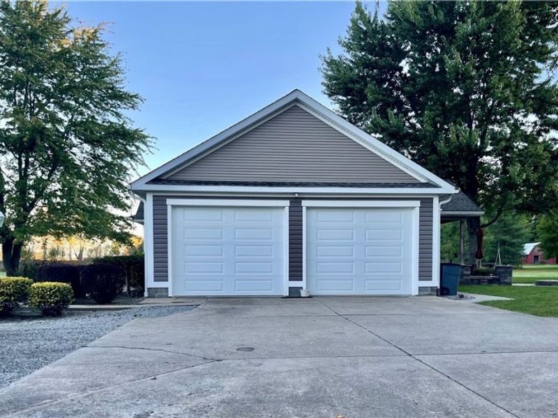 6120 Ridge Road, Cortland, OH 44410 Photo 8