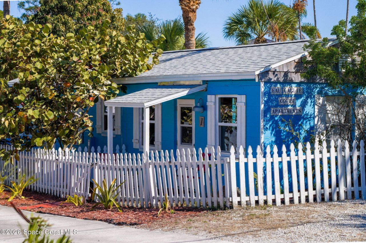 2179 Pineapple Avenue , Melbourne, FL 32935 Photo