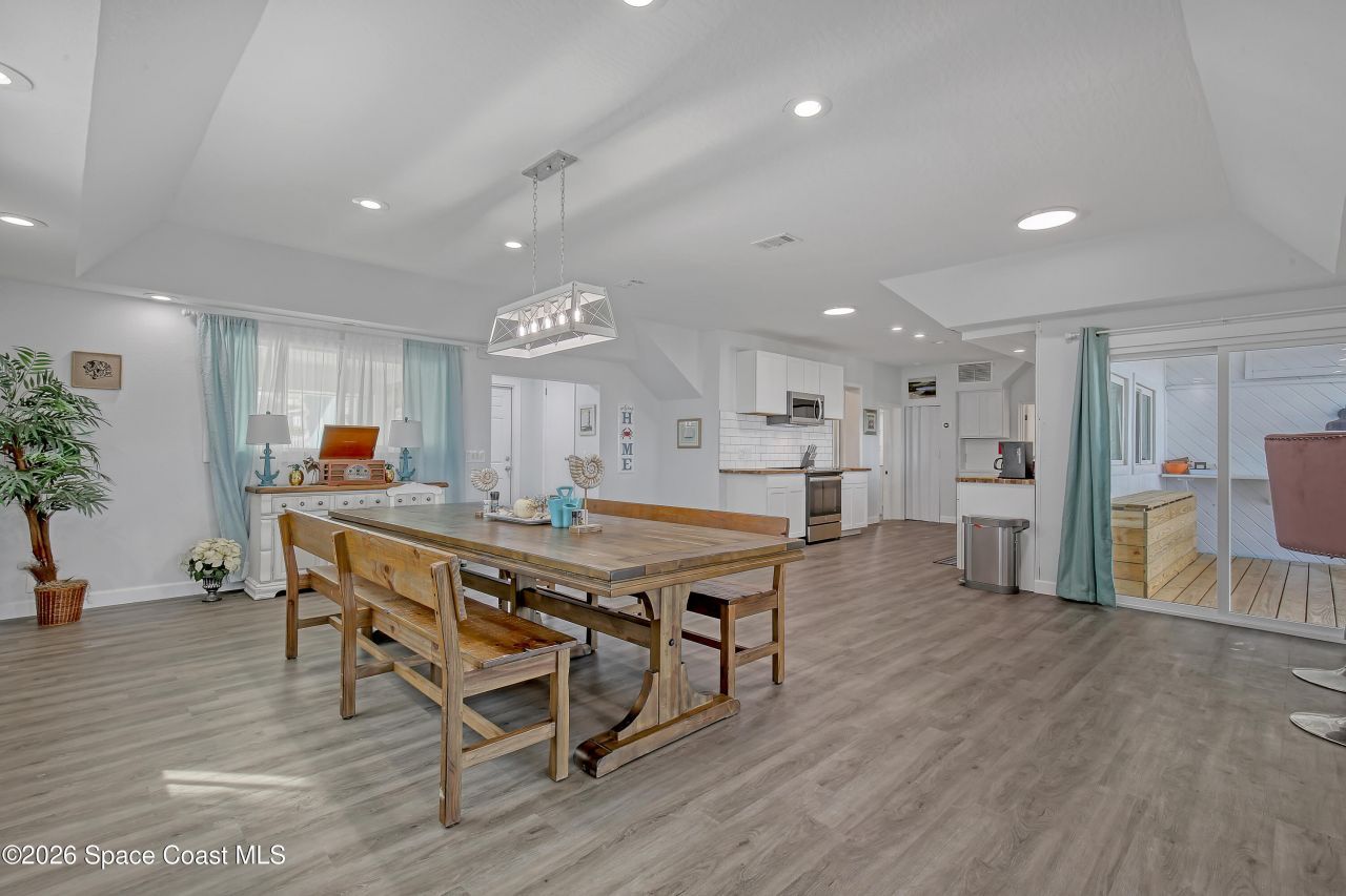 2179 Pineapple Avenue , Melbourne, FL 32935 Photo