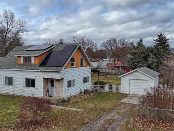 18601 E Maxwell Ave, Spokane Valley, WA 99016