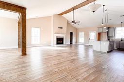 1603 Grain Bin Rd photo 4